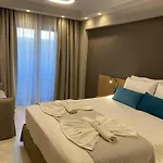 Lithos - Halkidiki Apartahotel