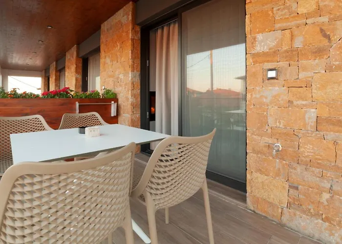 Lithos - Halkidiki 尼基季